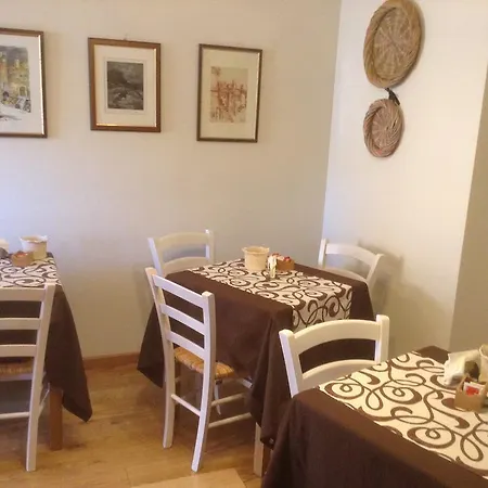 Frühstückspension Delle Rose 3*